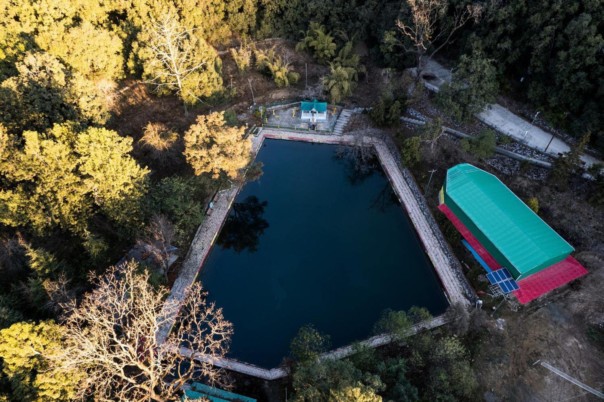 The Canadian Woods Resort Nainital Exterior photo